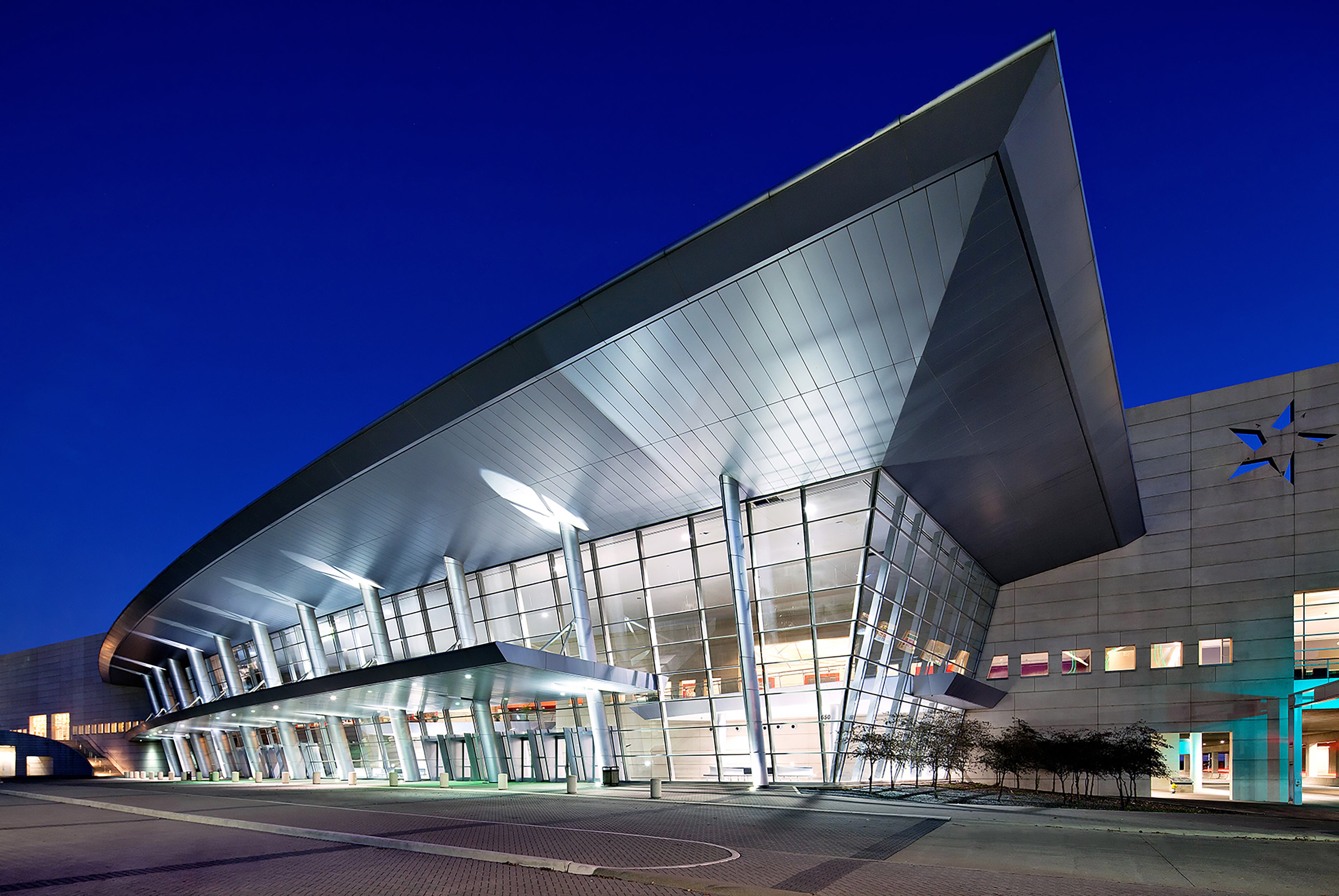 Exterior view of the Kay Bailey Hutchison Convention Center in Dallas, Texas.