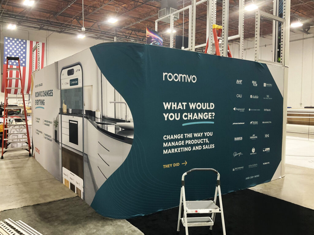 Custom-printed SEG graphics installed on BeMatrix frame system for technology company trade show booth